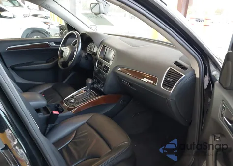 2010 Audi Q5 3.2 Premium из США, поврежденный, VIN WA1LKAFP6AA008417